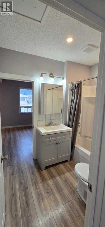 11702 21st Avenue, Blairmore, Alberta  T0K 0E0 - Photo 13 - A2297514