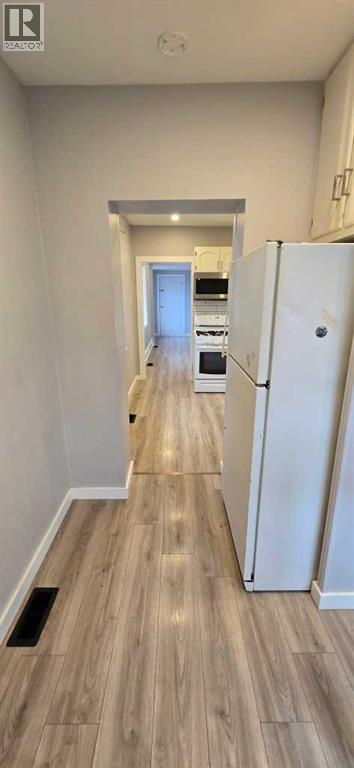 11702 21st Avenue, Blairmore, Alberta  T0K 0E0 - Photo 14 - A2297514