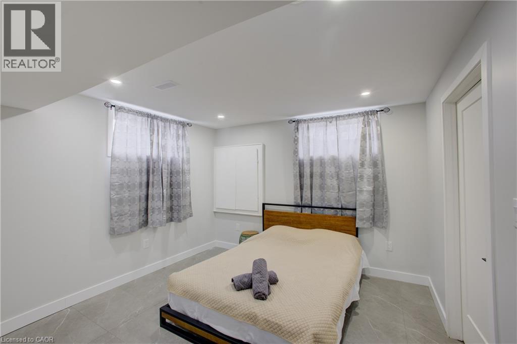 74362 Driftwood Drive, Bayfield, Ontario  N0M 1G0 - Photo 25 - 40816600