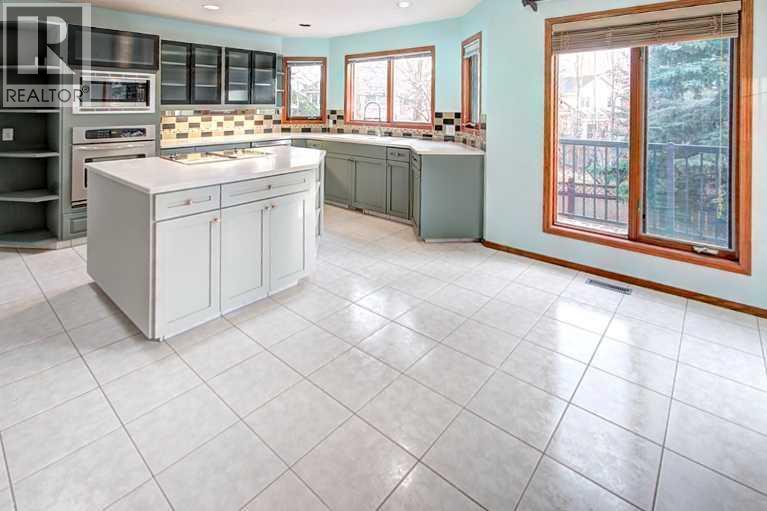 6967 Christie Estate Boulevard SW, Calgary, Alberta  T3H 2S5 - Photo 8 - A2295064