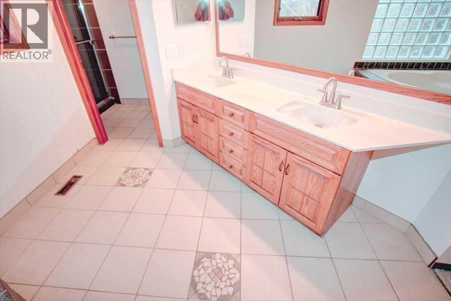 6967 Christie Estate Boulevard SW, Calgary, Alberta  T3H 2S5 - Photo 30 - A2295064