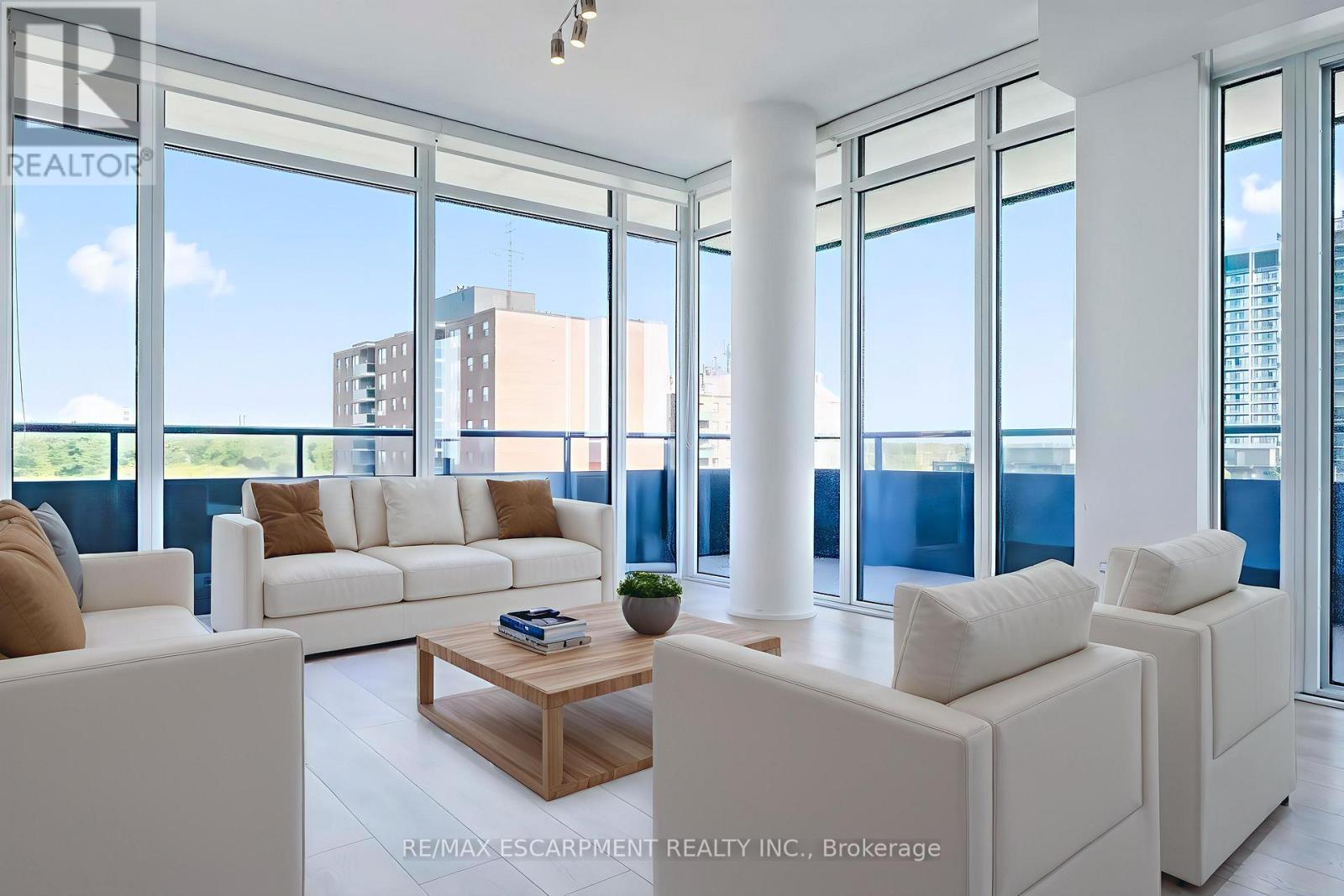 1012 - 21 Park Street E, Mississauga, Ontario L5G 0C2 - Photo 14 - W12961254