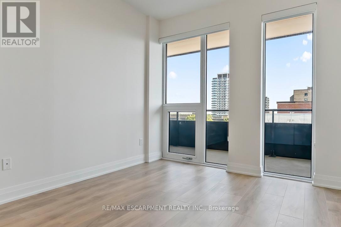 1012 - 21 Park Street E, Mississauga, Ontario L5G 0C2 - Photo 30 - W12961254