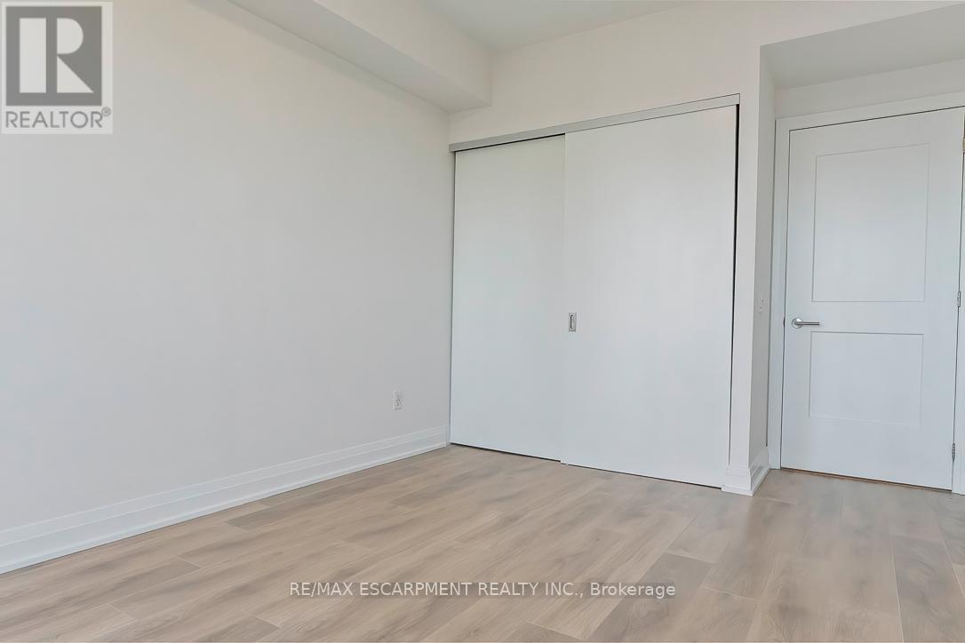 1012 - 21 Park Street E, Mississauga, Ontario L5G 0C2 - Photo 32 - W12961254