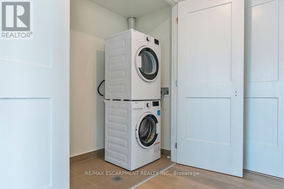 1012 - 21 Park Street E, Mississauga, Ontario L5G 0C2 - Photo 35 - W12961254