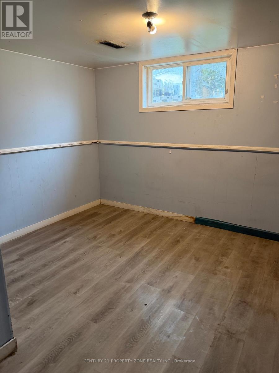 Basement - 7280 Dellaport Drive, Mississauga, Ontario  L4T 2Y3 - Photo 5 - W12961292