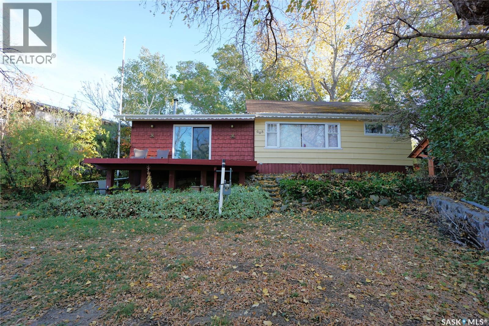 608 Nicoll Lane, Regina Beach, Saskatchewan  S0G 4C0 - Photo 2 - SK032186