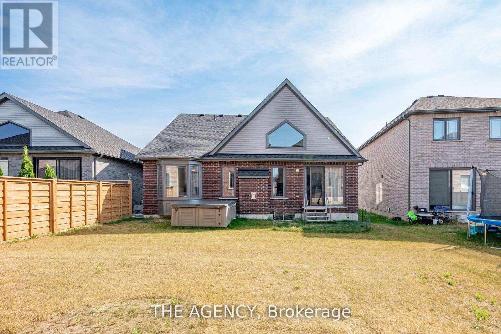 425 Melling Avenue, Peterborough, Ontario  K9H 0J2 - Photo 38 - X12961250