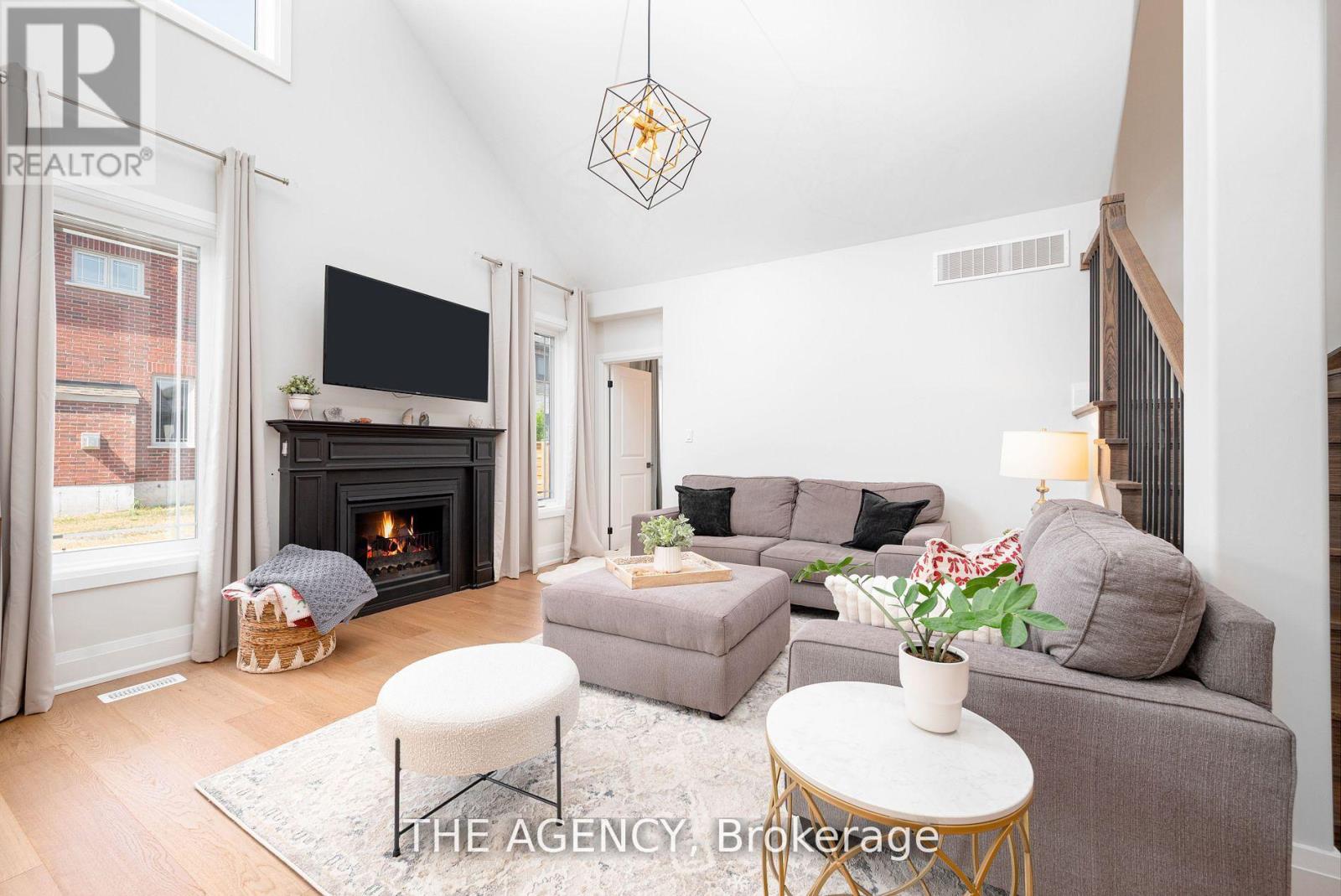 425 Melling Avenue, Peterborough, Ontario  K9H 0J2 - Photo 6 - X12961250