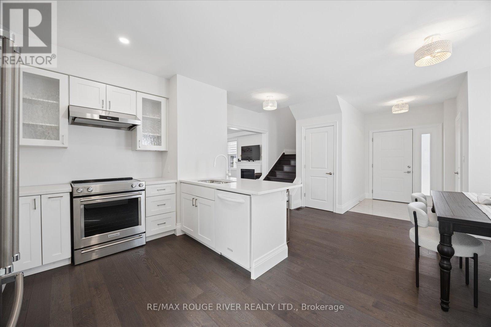 25 Matilda Street, Kawartha Lakes, Ontario  K0M 2C0 - Photo 21 - X12961298