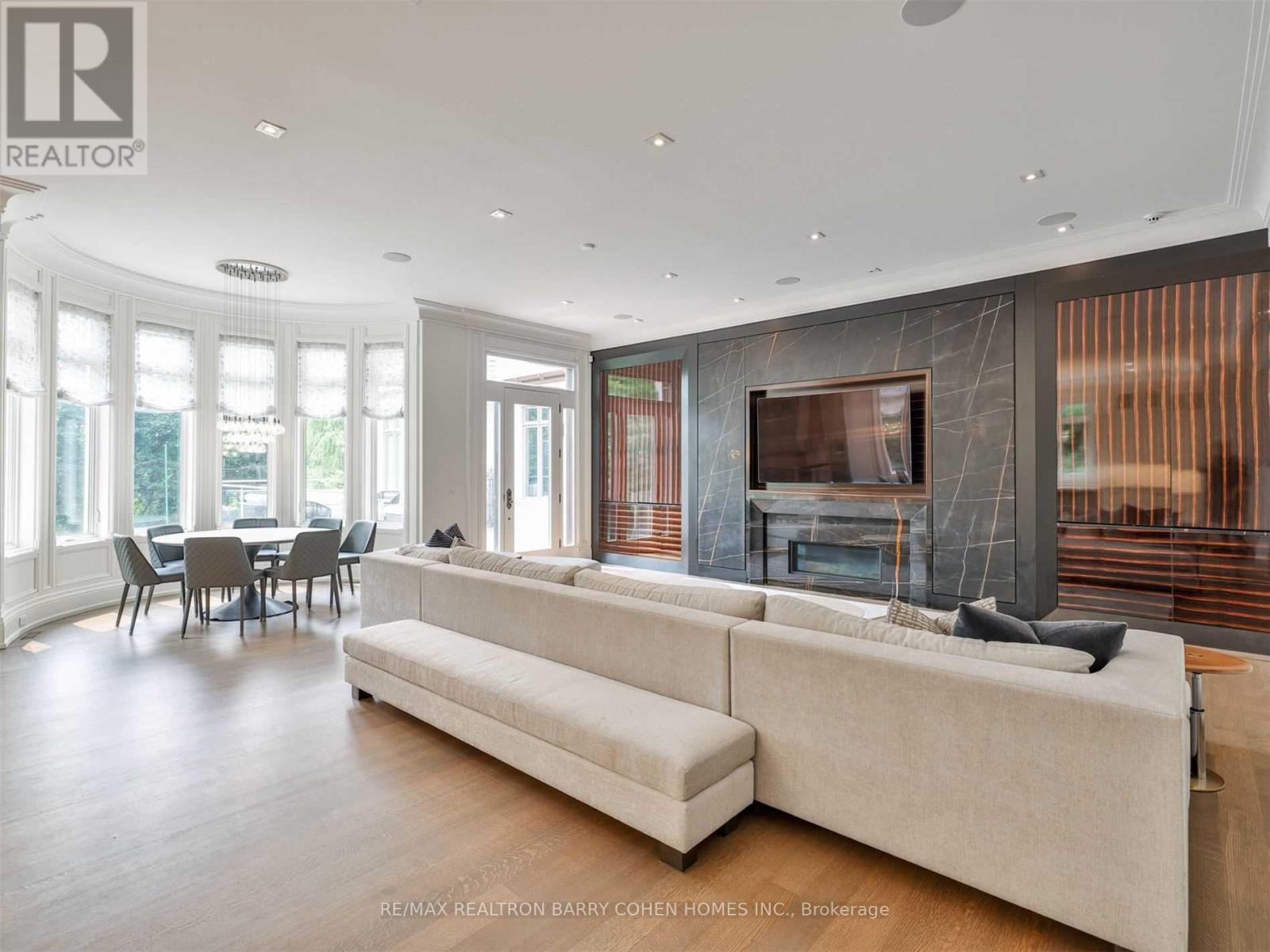 382 Old Yonge Street, Toronto, Ontario  M2P 1R4 - Photo 25 - C12945142