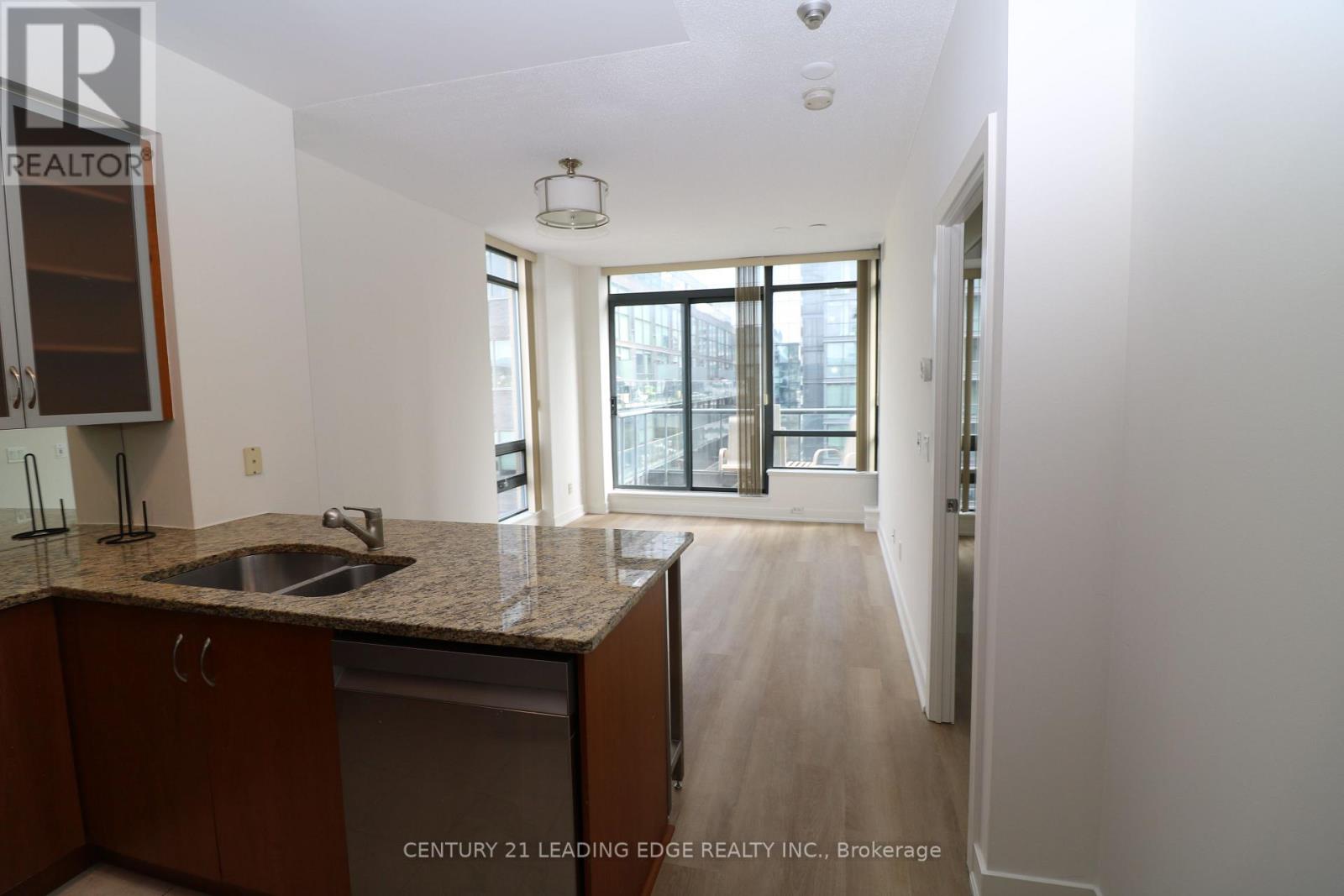 1404 - 438 King Street W, Toronto, Ontario  M5V 1K1 - Photo 2 - C12959302