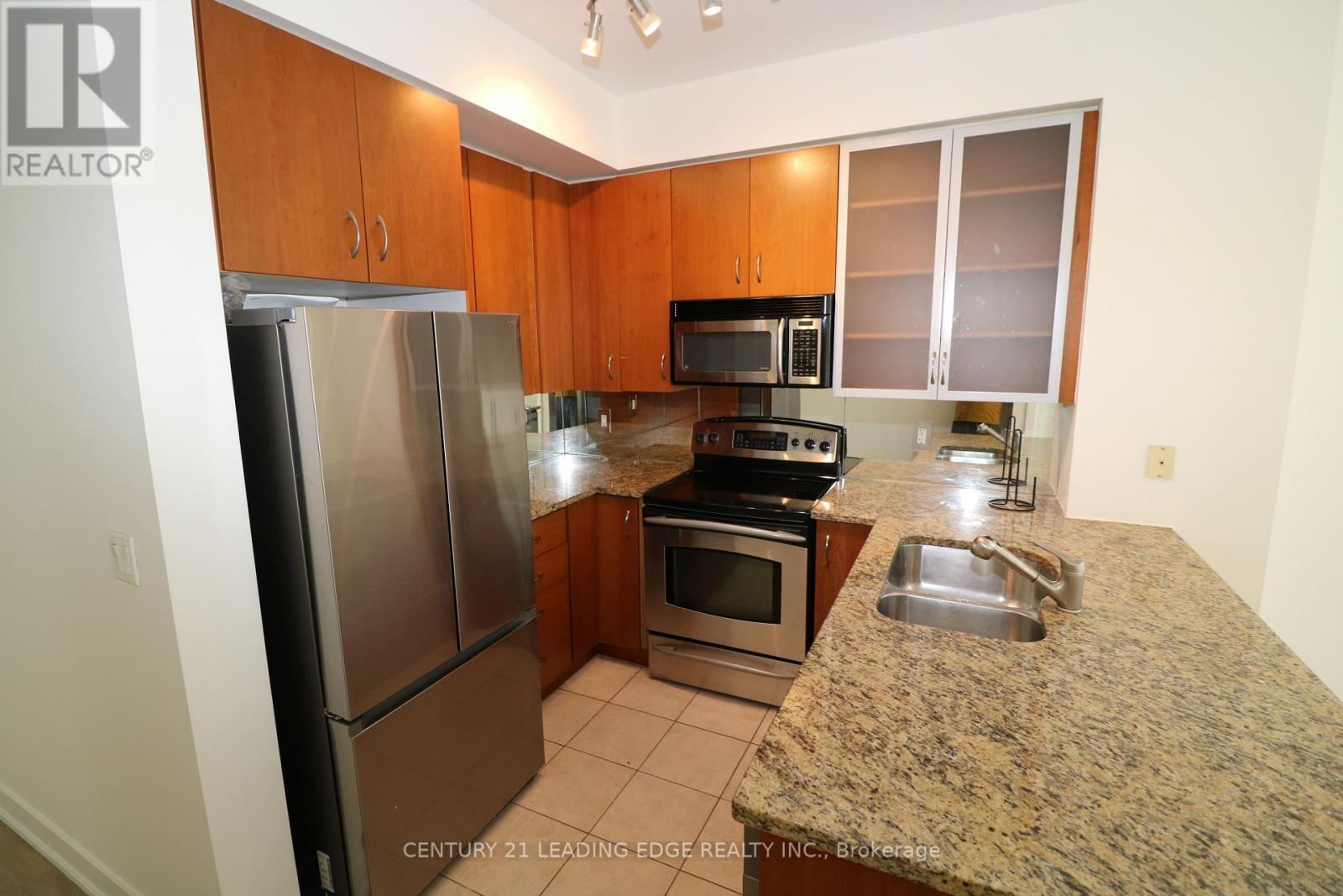 1404 - 438 King Street W, Toronto, Ontario  M5V 1K1 - Photo 7 - C12959302