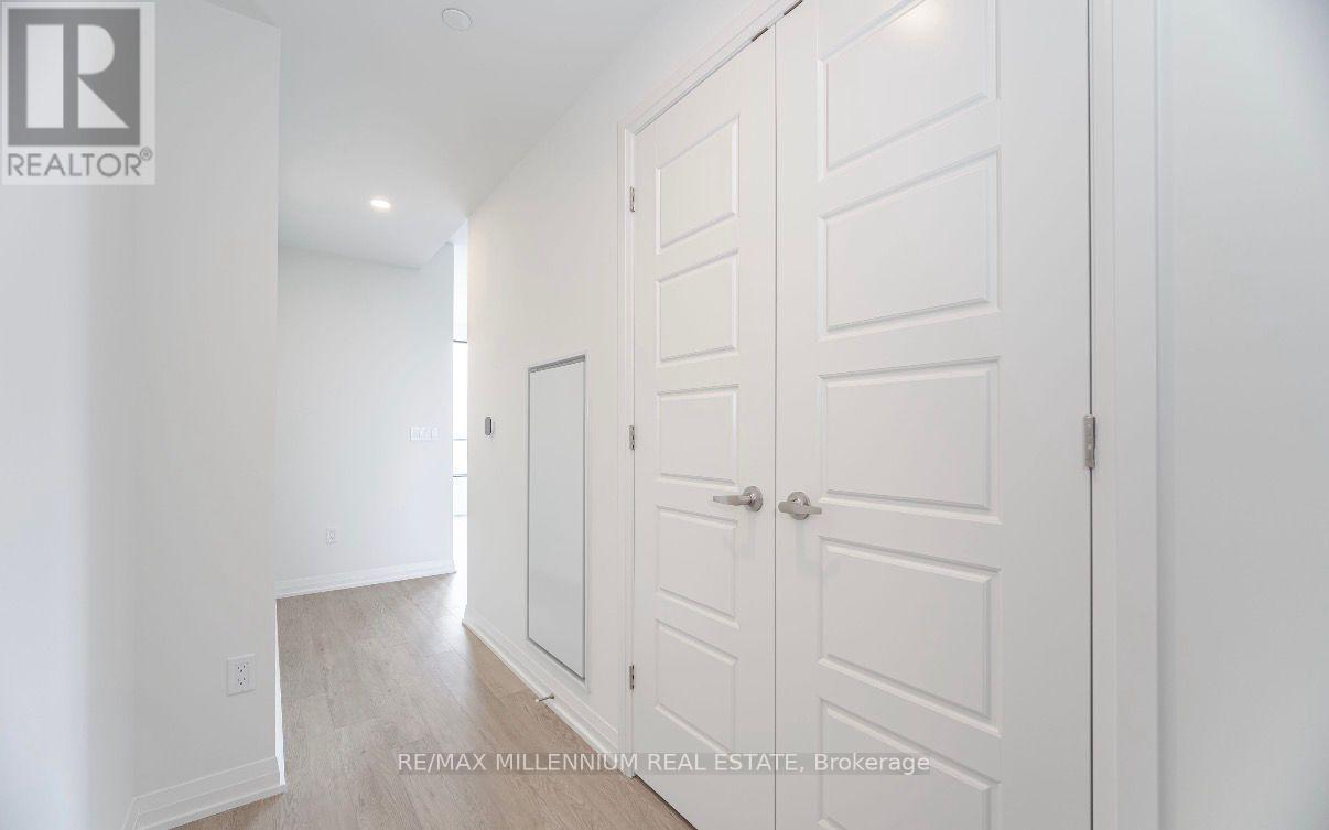 1207 - 3006 William Cutmore Boulevard, Oakville, Ontario  L6H 8A4 - Photo 12 - W12917120