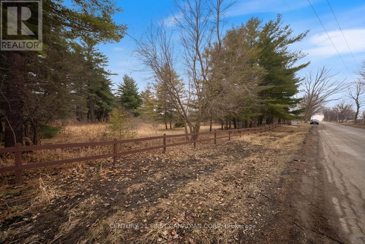 24 Campbell Farm Road, Brant, Ontario  N3T 5L6 - Photo 7 - X12815490