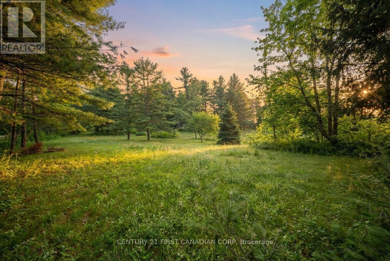 24 Campbell Farm Road, Brant, Ontario  N3T 5L6 - Photo 16 - X12815490