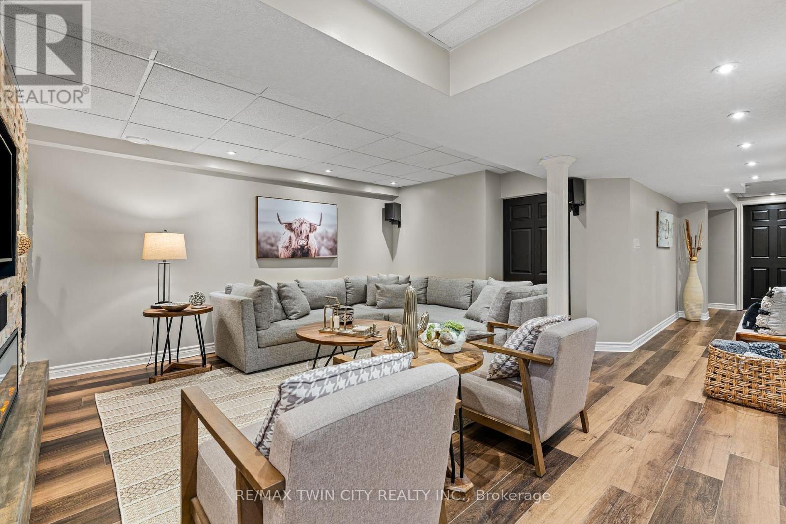 32 Bloomington Drive, Cambridge, Ontario  N1P 1J4 - Photo 37 - X12918716