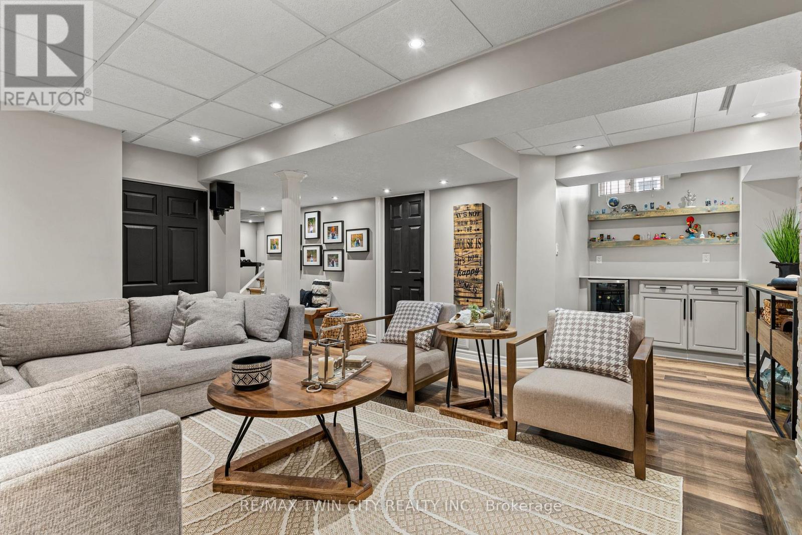 32 Bloomington Drive, Cambridge, Ontario  N1P 1J4 - Photo 39 - X12918716