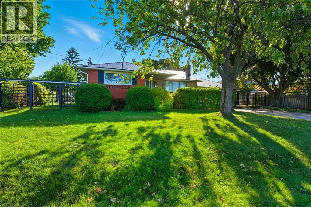 67 Lakeside Drive, Grimsby, Ontario  L3M 2L3 - Photo 2 - 40778190