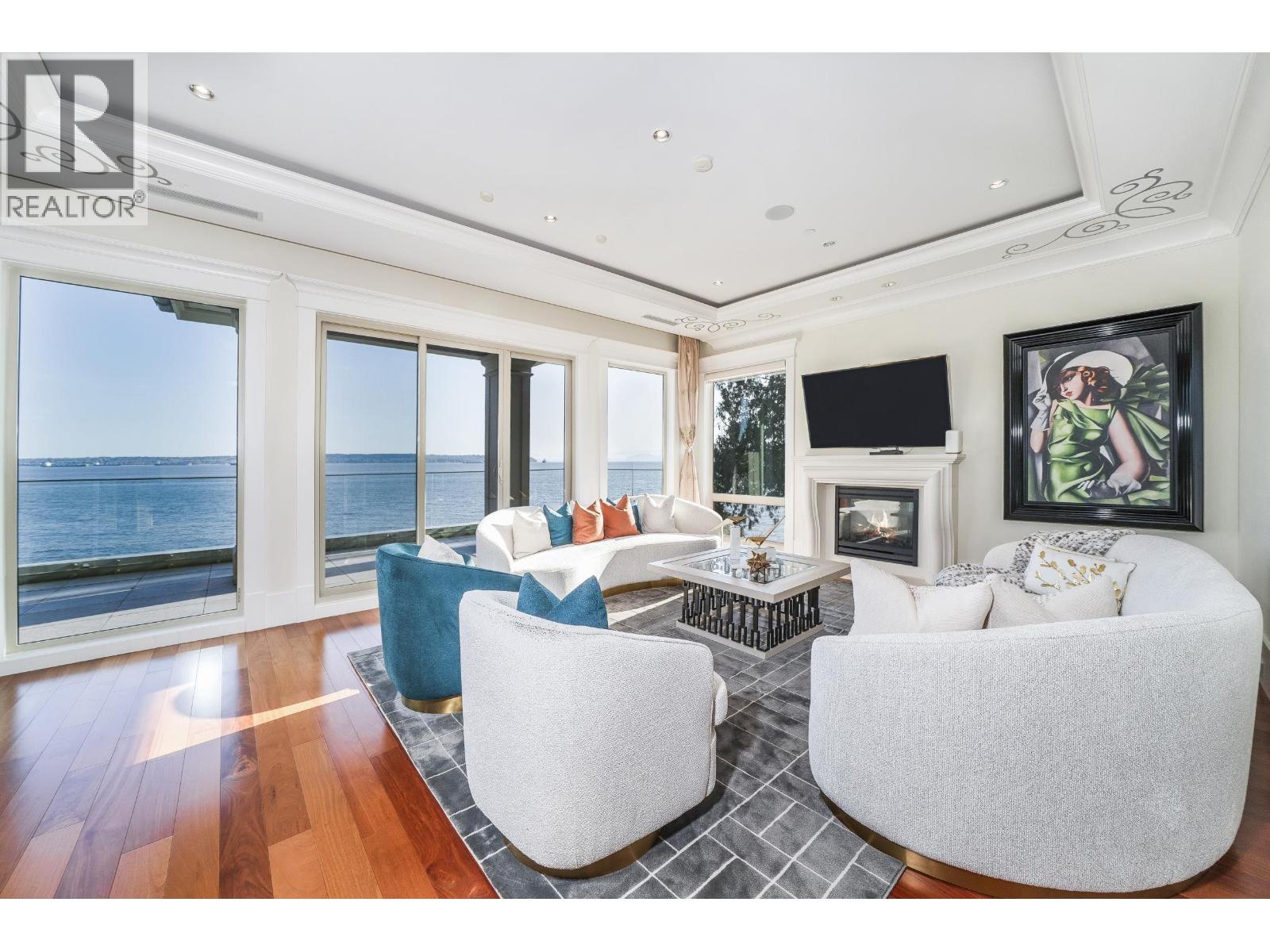 3008 Procter Avenue, West Vancouver, British Columbia  V7V 1G1 - Photo 3 - R2997166