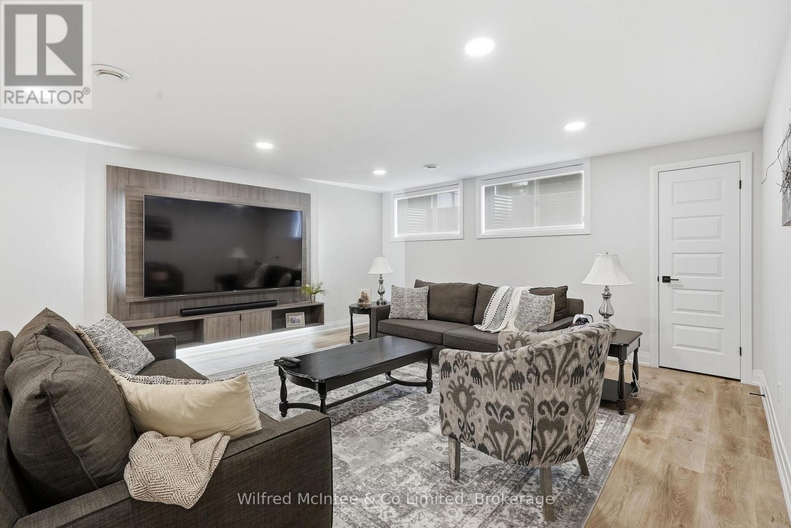 105 Fourth Street, Brockton, Ontario  N0G 2V0 - Photo 29 - X12961146