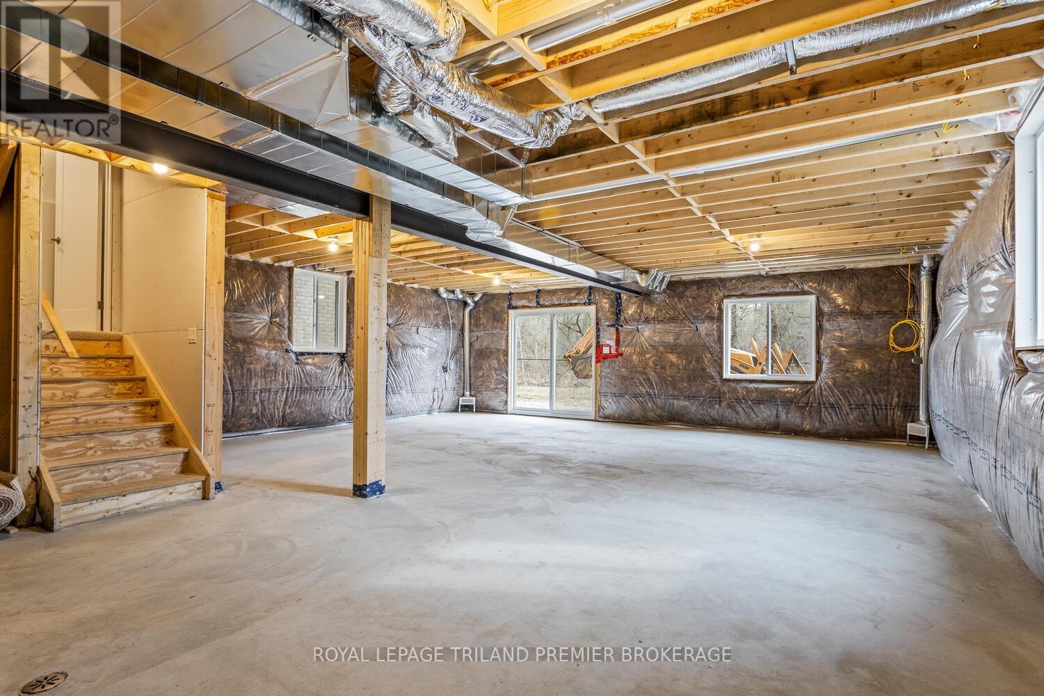 2698 Bobolink Lane, London South, Ontario  N6M 0J9 - Photo 29 - X12961392