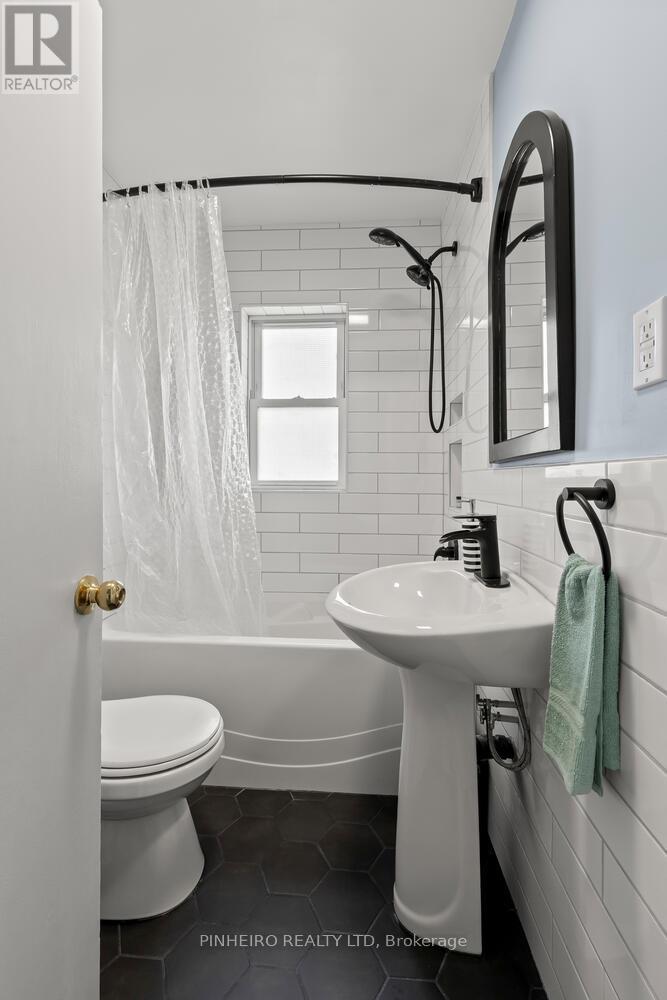 275 Ridout Street, West Elgin, Ontario  N0L 2C0 - Photo 14 - X12961404