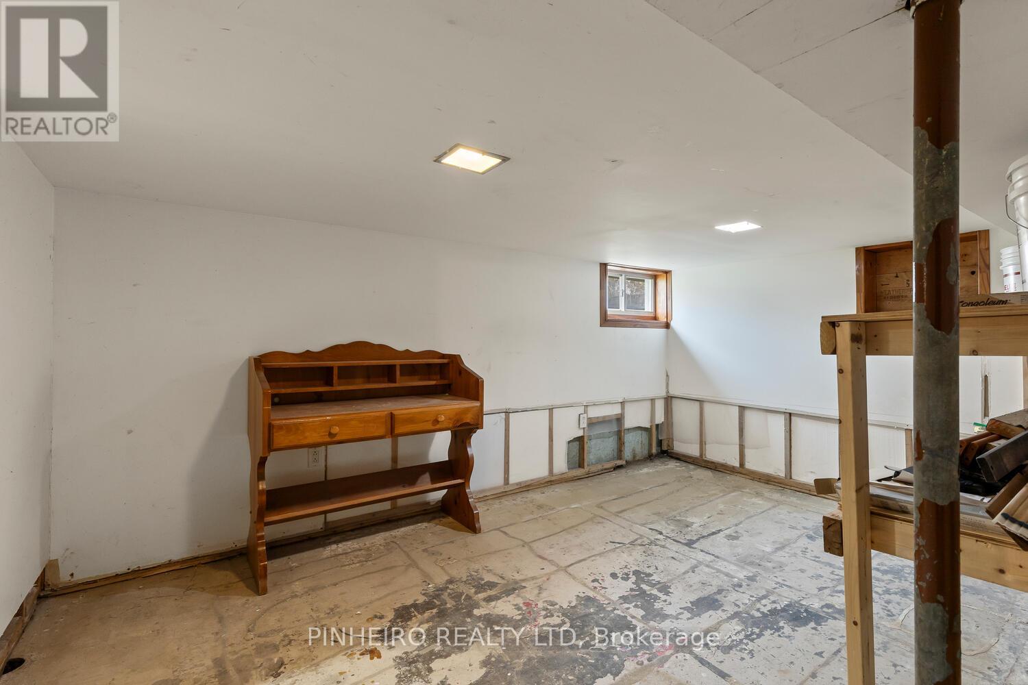 275 Ridout Street, West Elgin, Ontario  N0L 2C0 - Photo 16 - X12961404