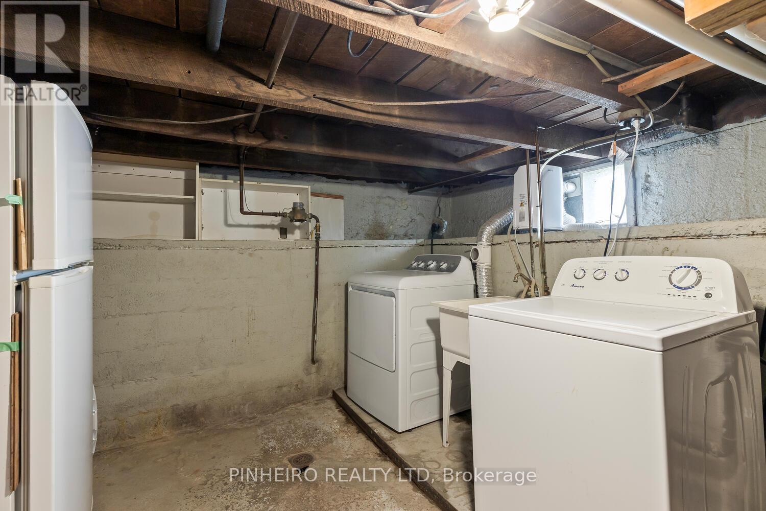 275 Ridout Street, West Elgin, Ontario  N0L 2C0 - Photo 19 - X12961404