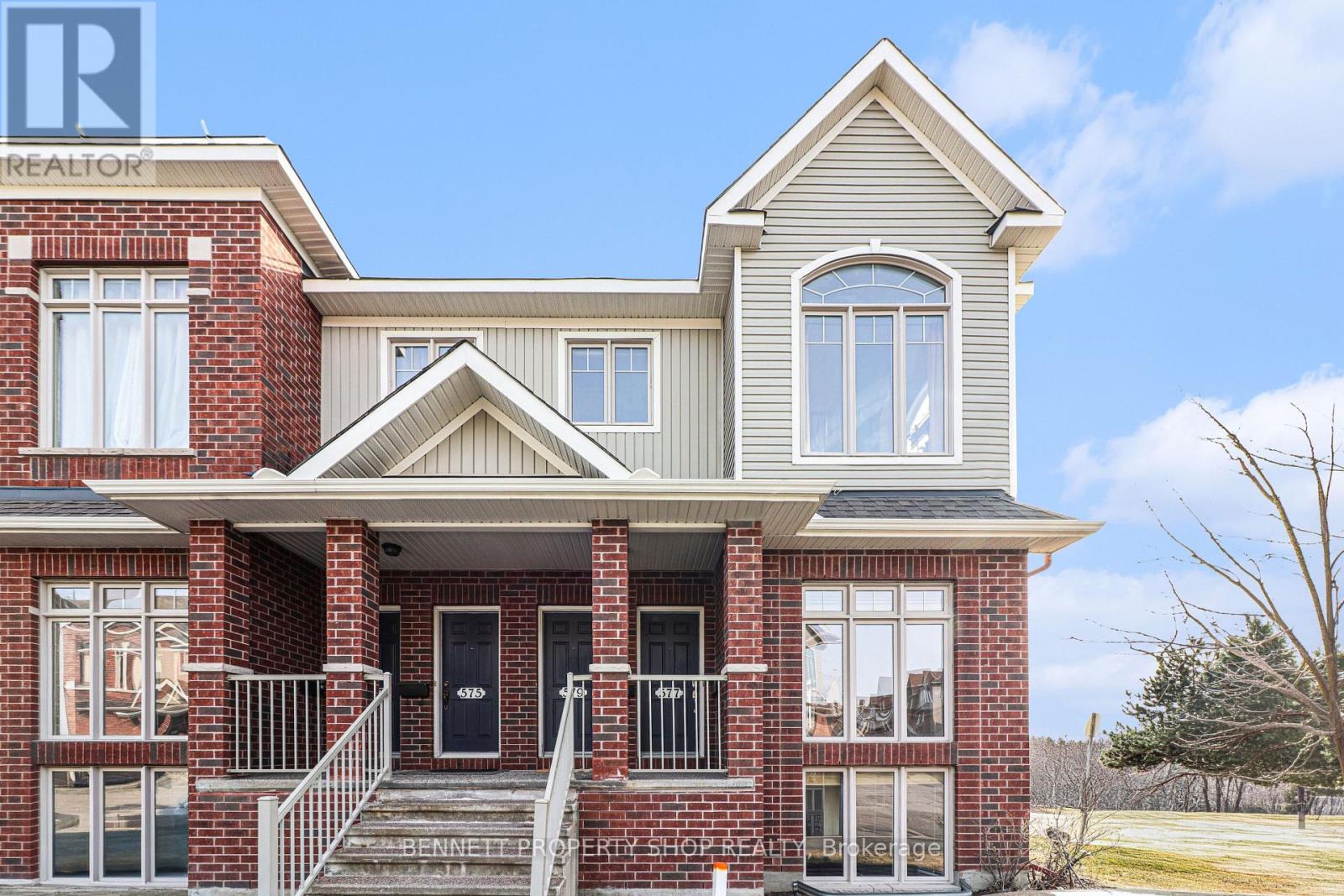 4 - 579 REARDON PRIVATE, Ottawa, Ontario