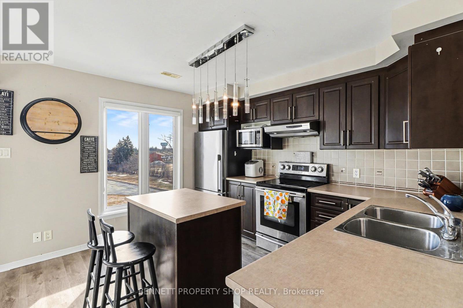 4 - 579 Reardon Private, Ottawa, Ontario  K1V 2K9 - Photo 10 - X12961500