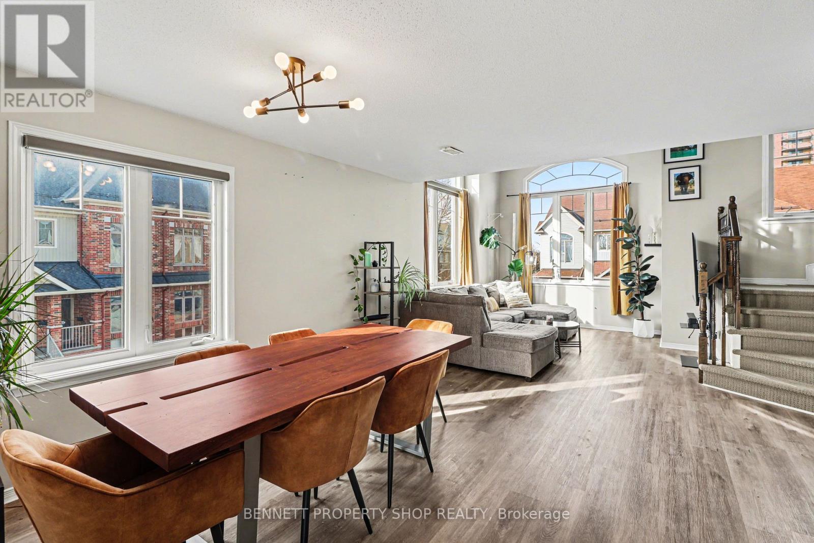 4 - 579 Reardon Private, Ottawa, Ontario  K1V 2K9 - Photo 6 - X12961500