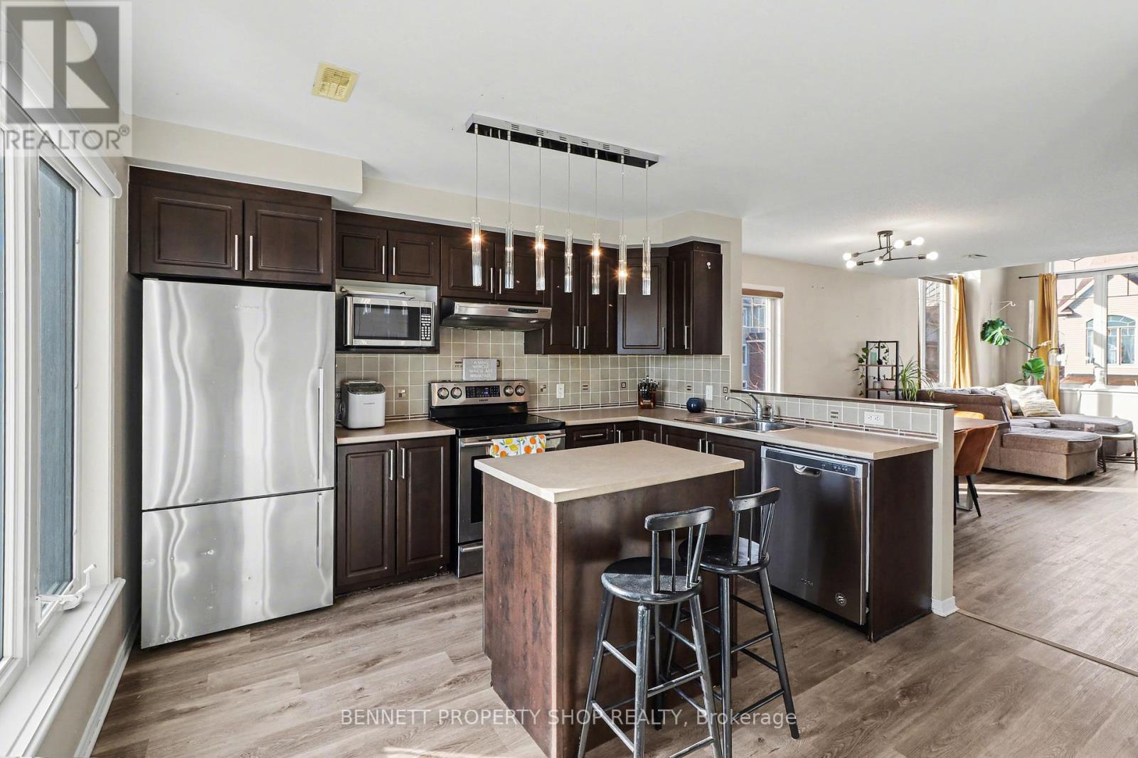 4 - 579 Reardon Private, Ottawa, Ontario  K1V 2K9 - Photo 9 - X12961500