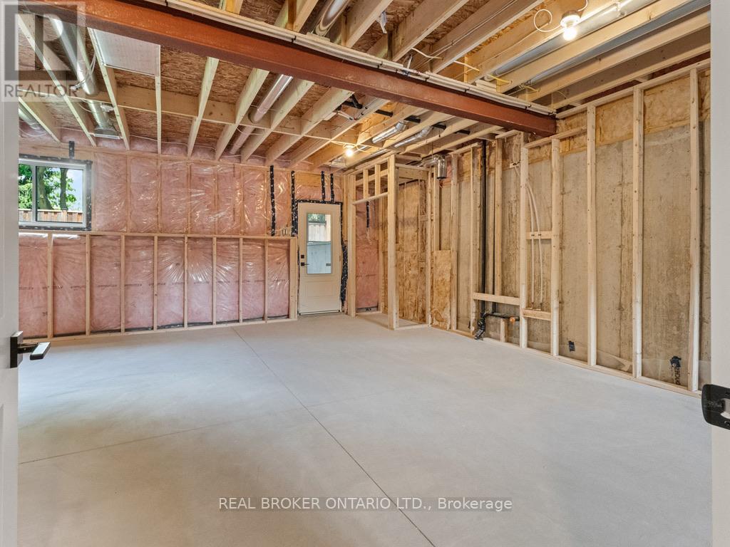 44 Topham Boulevard, Welland, Ontario  L3C 3G2 - Photo 33 - X12961366