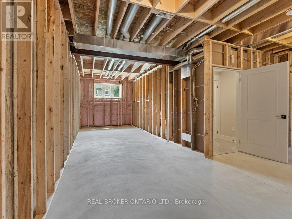 44 Topham Boulevard, Welland, Ontario  L3C 3G2 - Photo 34 - X12961366