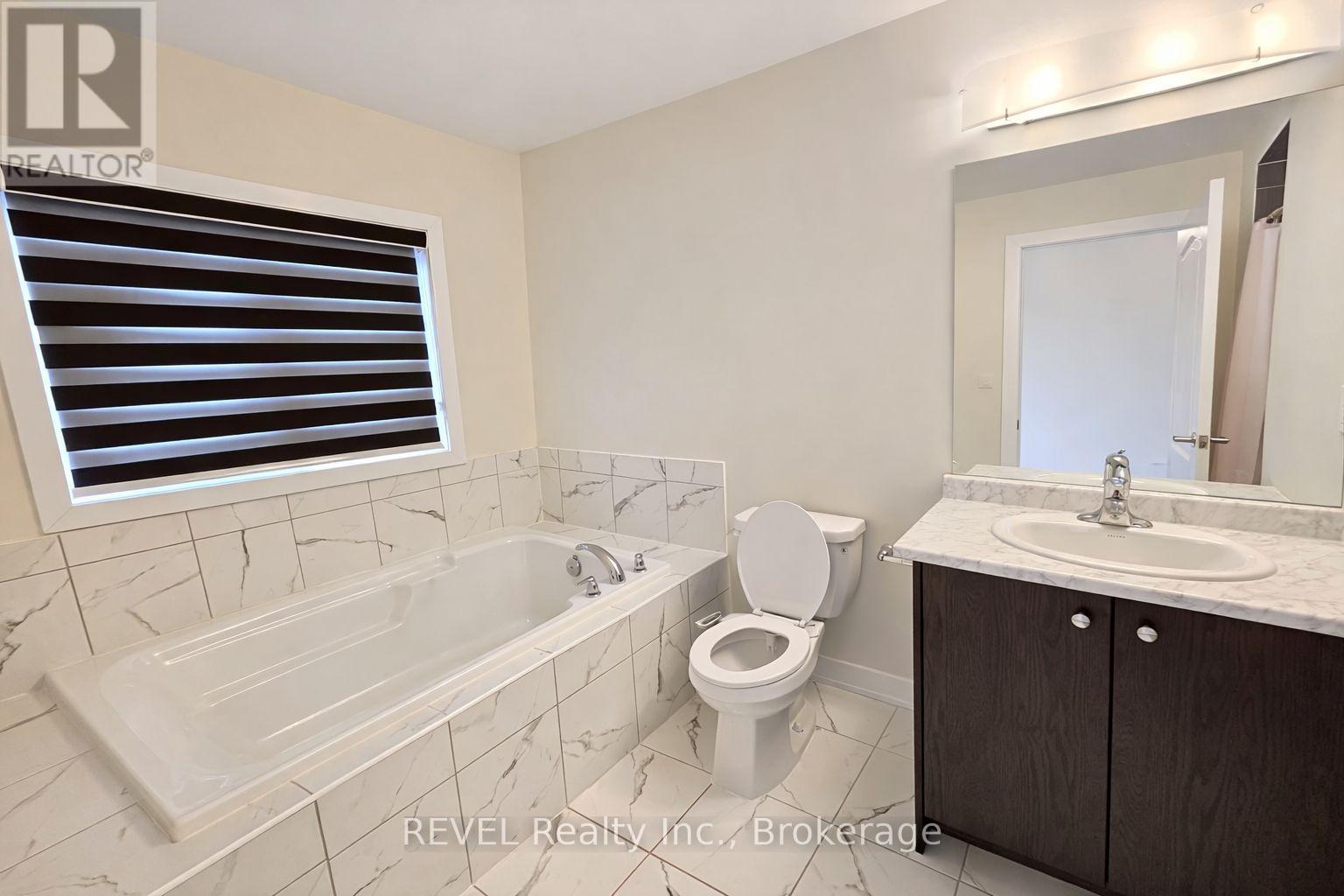 12 Rudder Road, Welland, Ontario  L3B 0M5 - Photo 21 - X12961456