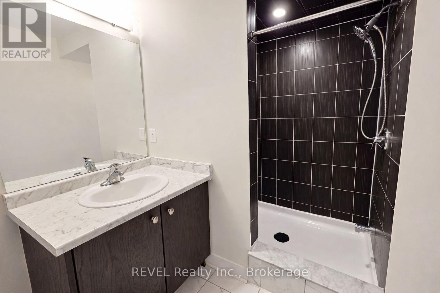 12 Rudder Road, Welland, Ontario  L3B 0M5 - Photo 22 - X12961456