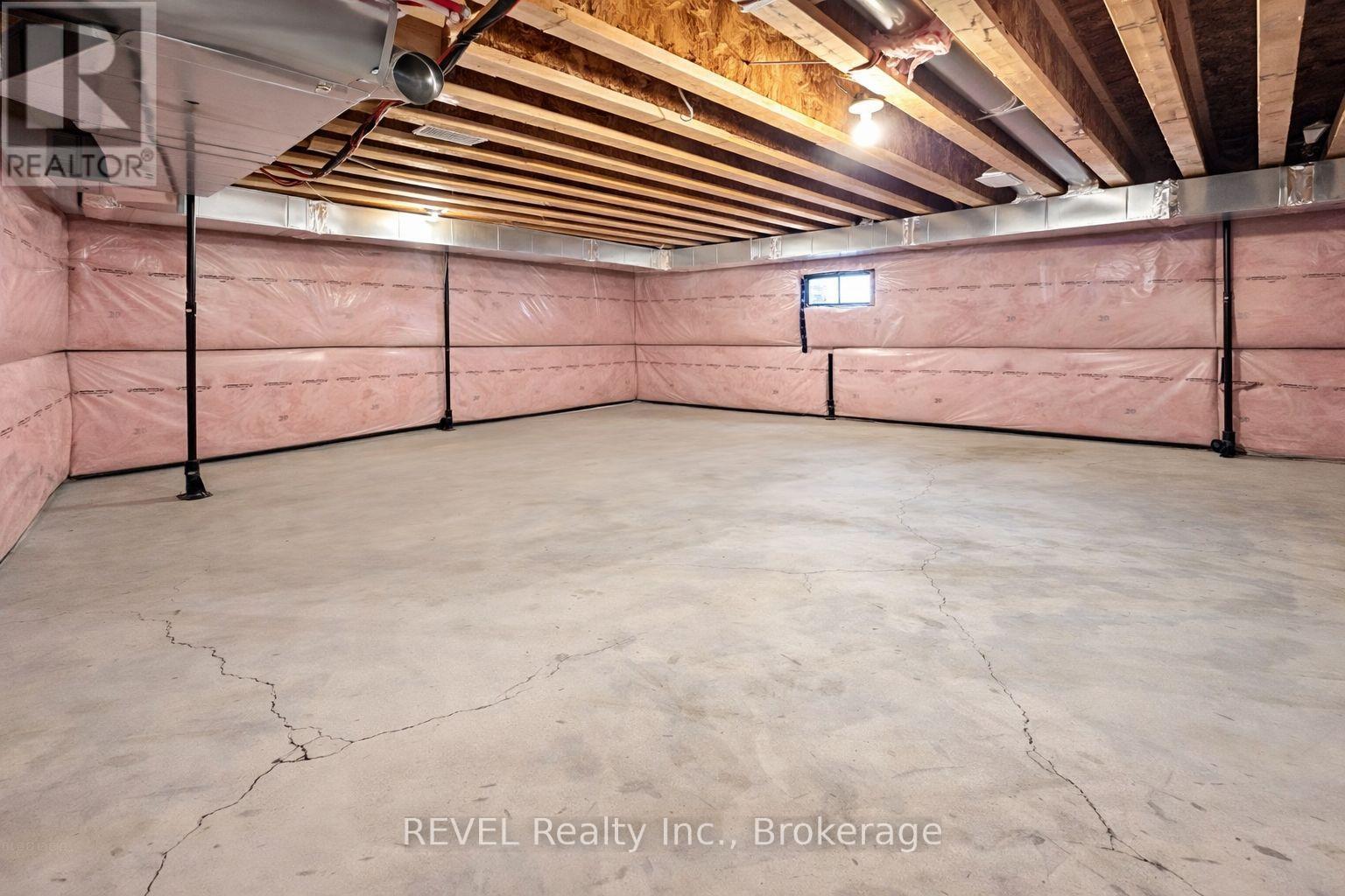 12 Rudder Road, Welland, Ontario  L3B 0M5 - Photo 25 - X12961456