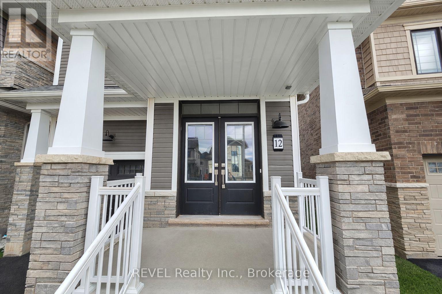 12 Rudder Road, Welland, Ontario  L3B 0M5 - Photo 3 - X12961456