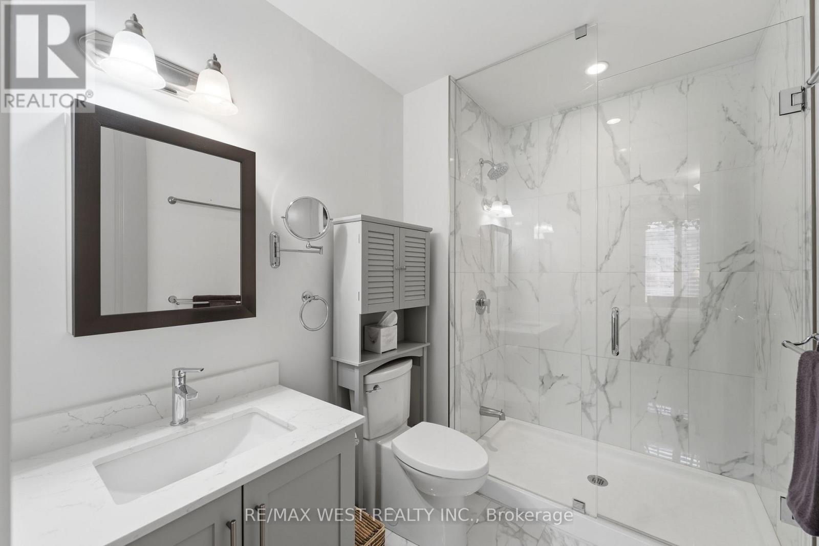 158 Anne Street, Niagara-On-The-Lake, Ontario  L0S 1J0 - Photo 10 - X12909492