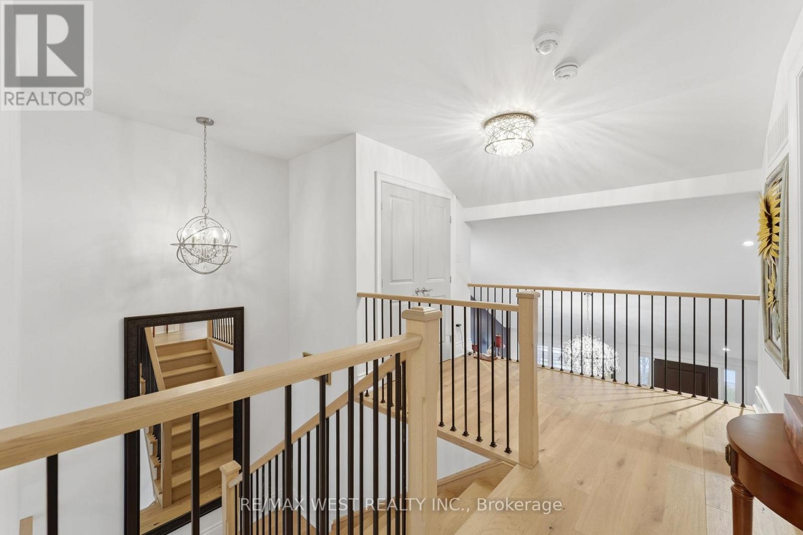 158 Anne Street, Niagara-On-The-Lake, Ontario  L0S 1J0 - Photo 12 - X12909492