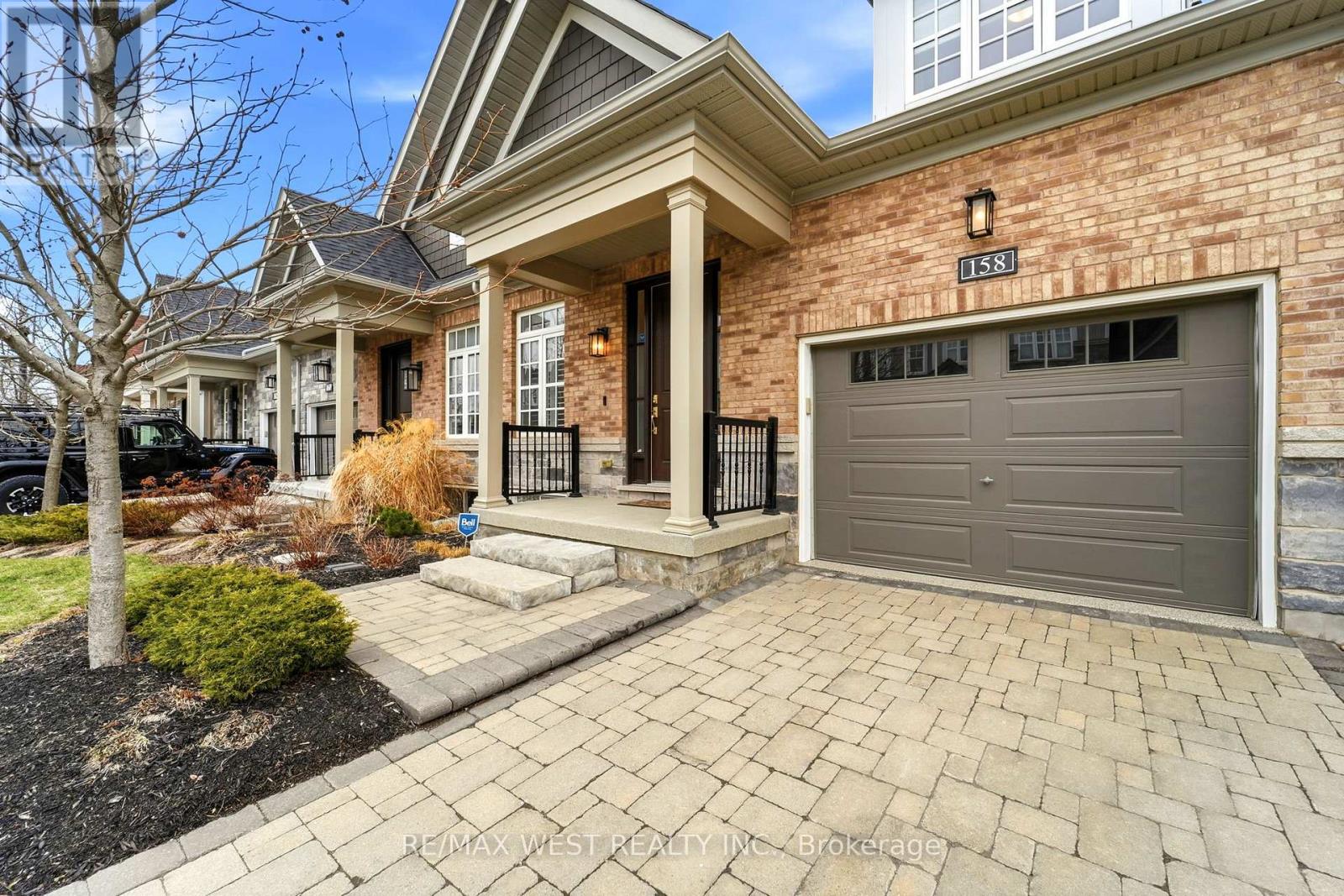 158 Anne Street, Niagara-On-The-Lake, Ontario  L0S 1J0 - Photo 3 - X12909492