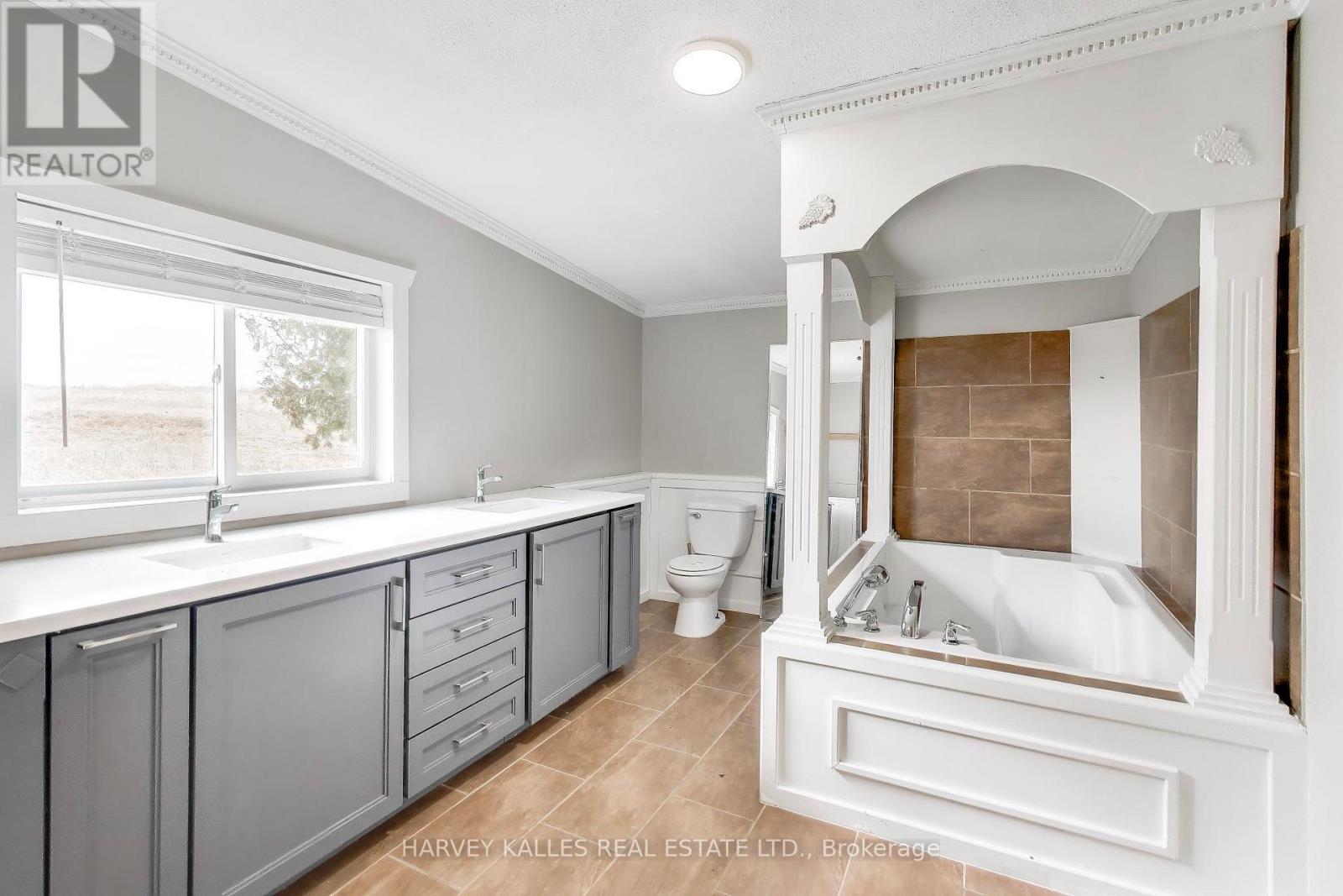 995486 Mono-Adjala Townline, Mono, Ontario  L9V 1C9 - Photo 38 - X12959298