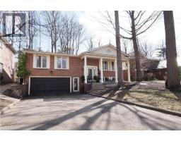 24 PRIMROSE Path, Kitchener, Ontario