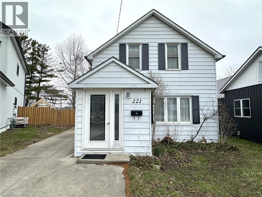 221 Chapman Street E, Norfolk, Ontario  N0A 1N0 - Photo 7 - 40816725