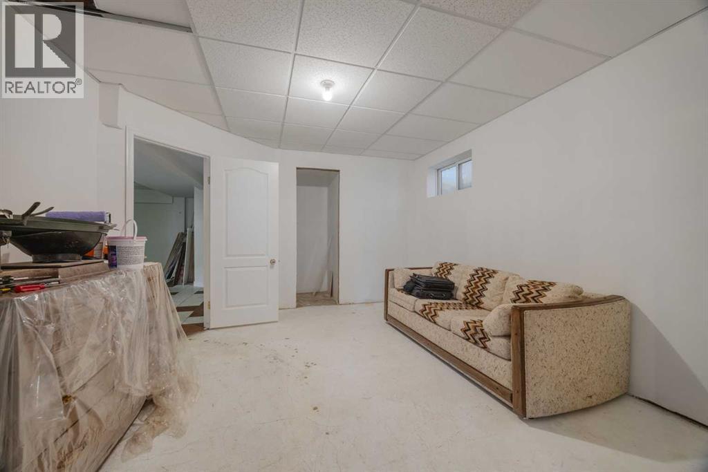 15 Elma Street W, Okotoks, Alberta  T1S 1J7 - Photo 27 - A2241158