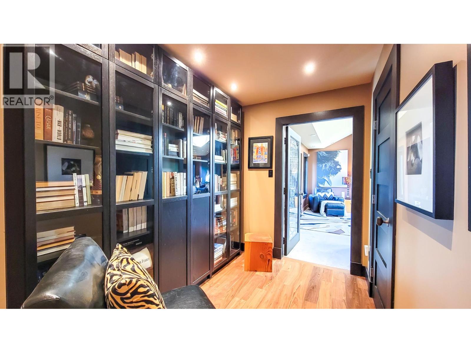 5125 Indian River Drive, North Vancouver, British Columbia  V7G 2T6 - Photo 24 - R3076609