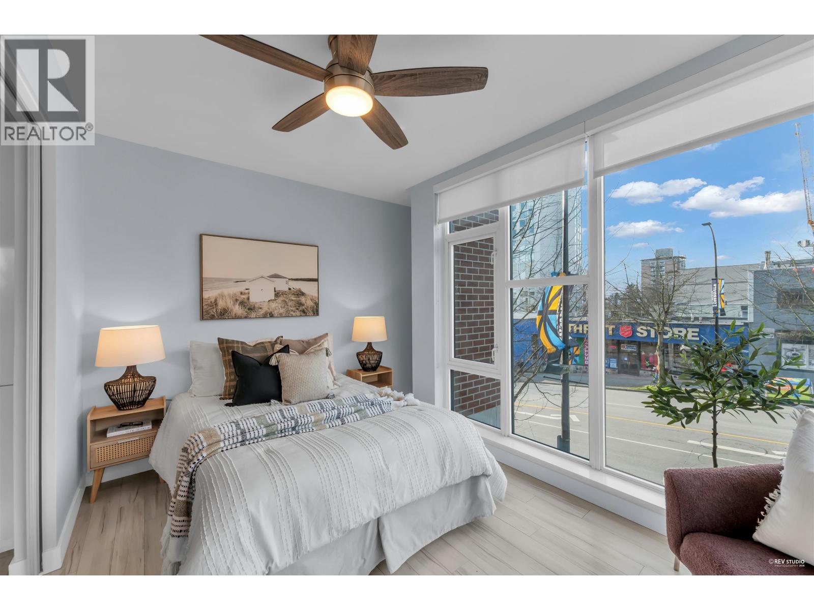 207 111 E 3rd Street, North Vancouver, British Columbia  V7L 0C6 - Photo 14 - R3083135