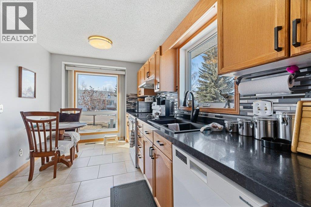 52 Macewan Park Heights NW, Calgary, Alberta  T3K 3W7 - Photo 13 - A2287229