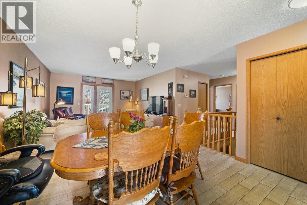 52 Macewan Park Heights NW, Calgary, Alberta  T3K 3W7 - Photo 9 - A2287229